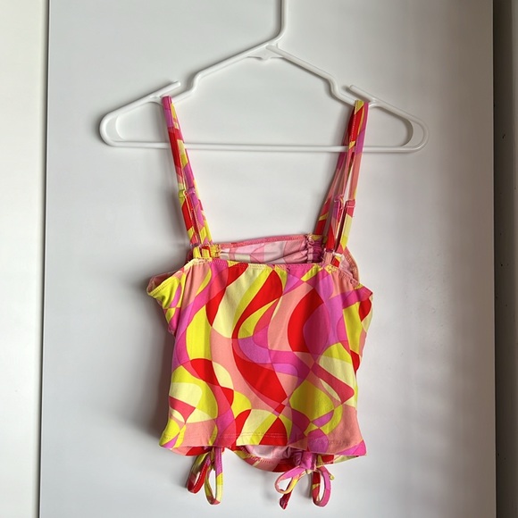 Almost Famous ruched tie front crop tank top pink yellow geometric print… - Picture 2 of 8